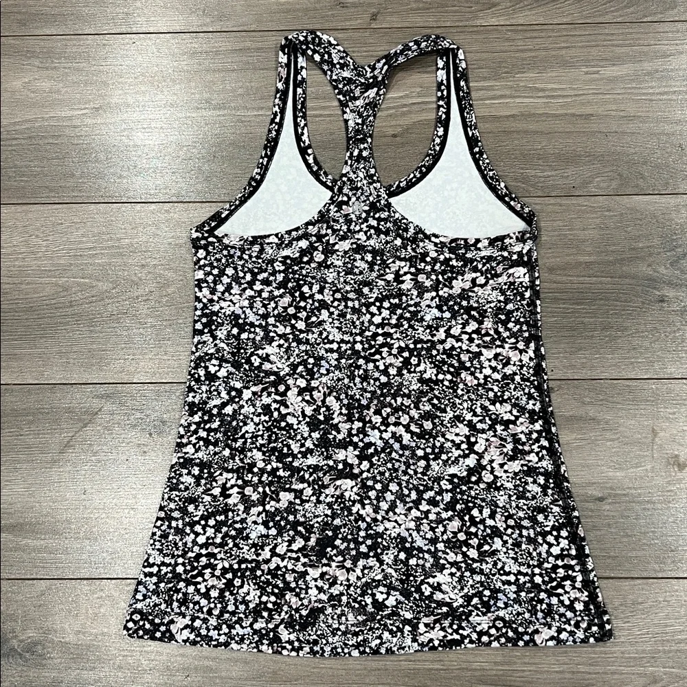 Lululemon Align Racerback Tank - Picture 5 of 9